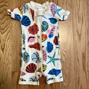 Baby shortie sleeper